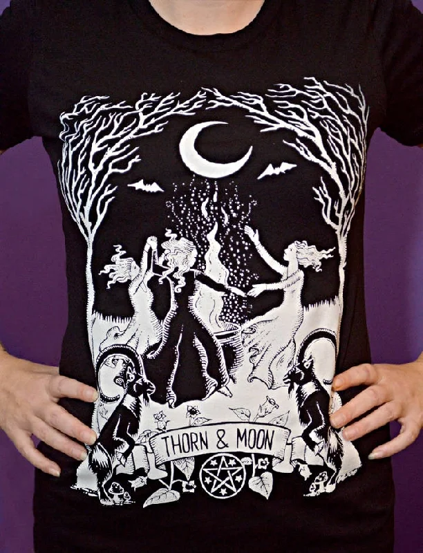 Thorn & Moon Coven Magick T-shirt Welt Pockets Slit Pockets