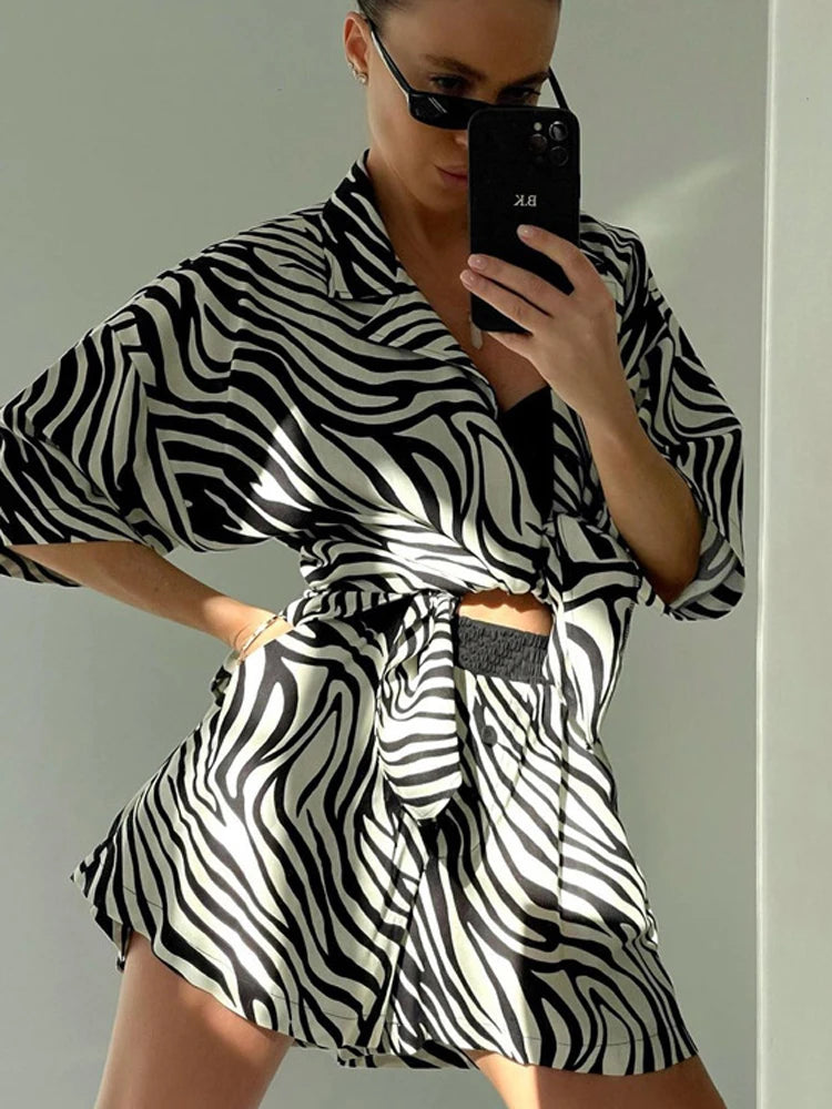Wjczt Women Two Piece Sets Outfits Zebra Printed Loose Shirt Tops And High Waist Shorts Set 2024 Casual Streetwear Summer New Print Jacquard Patchwork