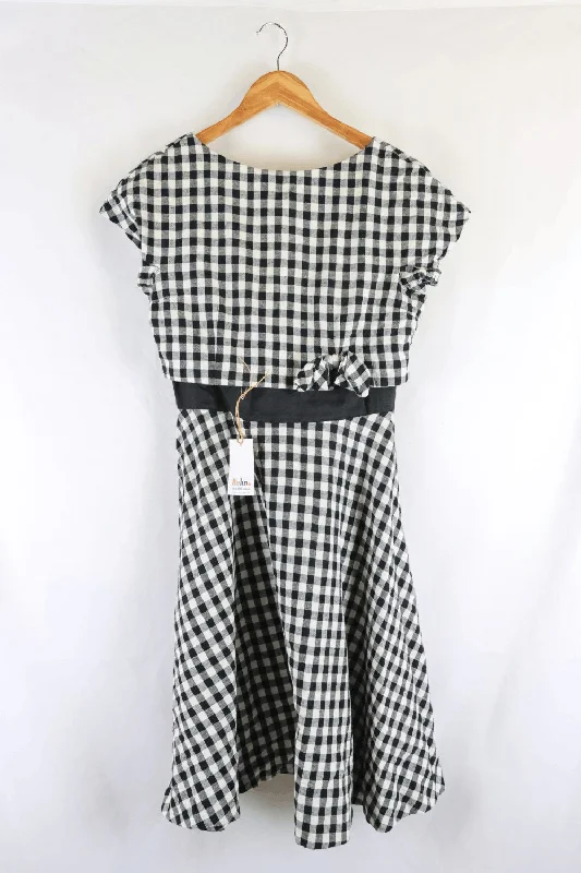 Boutique Black And White Dress S Tunics Cozy soft