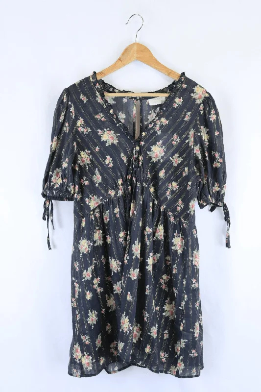 Auguste Black Floral Dress 12 Tunics Gym athletic