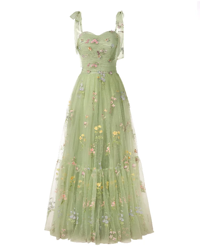 Elegant Embroidery Prom Dresses Sweetheart Spaghetti Straps A Line Party Dress Long Simple Formal Dress Tunics Seasonal trendy
