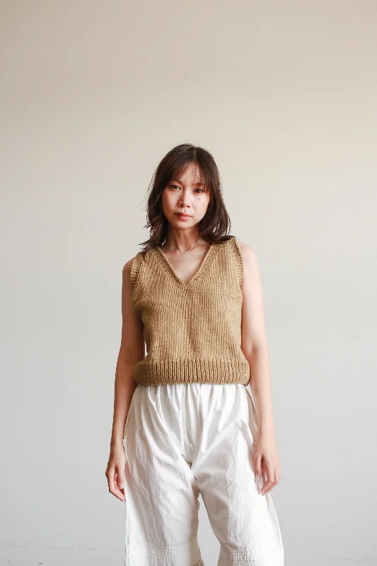 1970s Beige Knit Sweater Vest Terry Blend Velvet Blend Canvas Blend