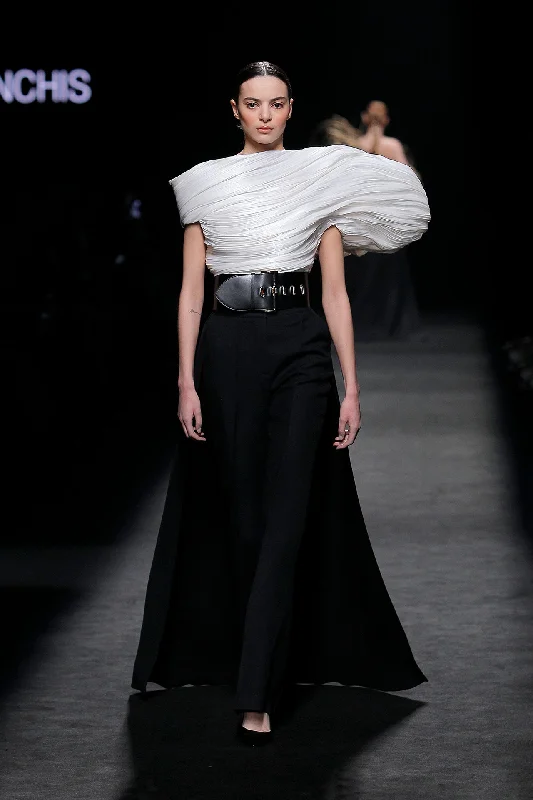 Pleated top with cape trousers Trousers Yoga Stretchy