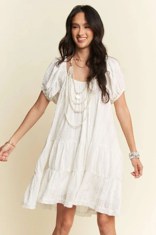 Davi & Dani Jacquard Striped Scoop Neck Dress in White