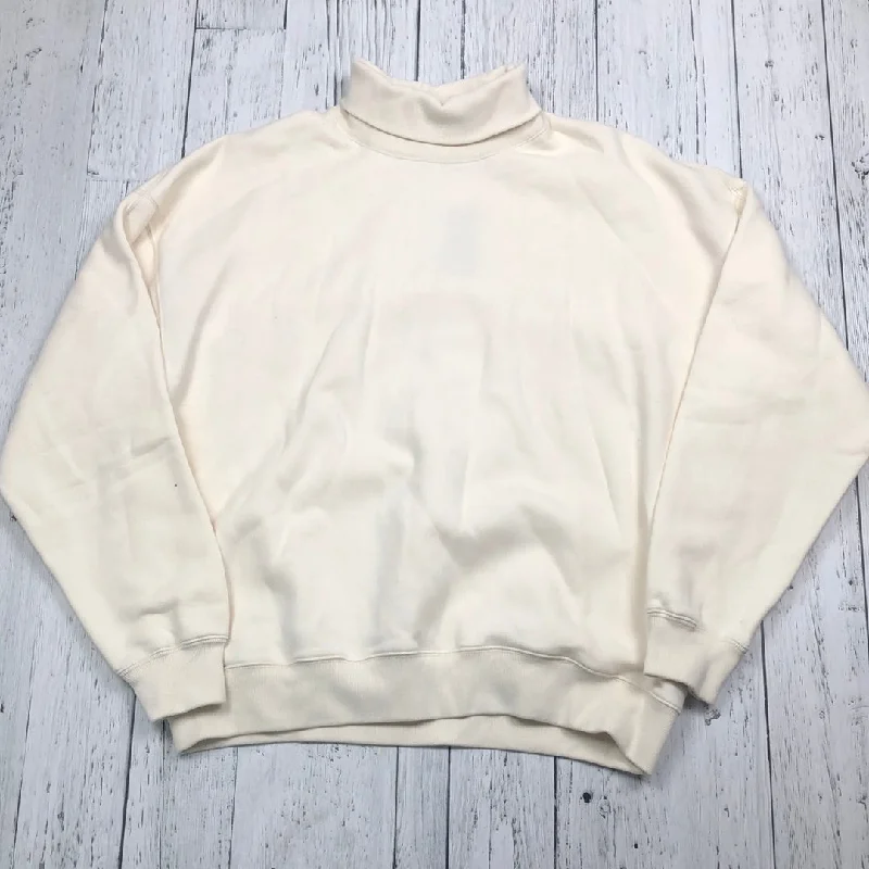 Abercrombie&Fitch white turtle neck sweater - Hers L Turtle Neck Boat Neck Asymmetrical Neck Abercrombie&Fitch white turtle neck sweater - Hers L Turtle Neck Boat Neck Asymmetrical Neck