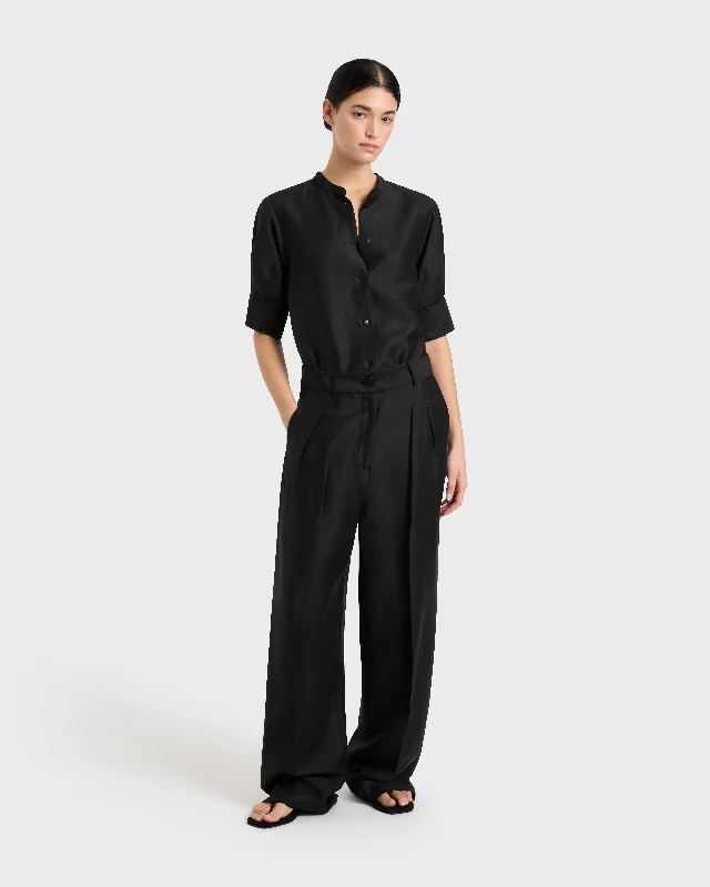 Bormio Pleat Trouser - Black Trousers Bootcut Casual