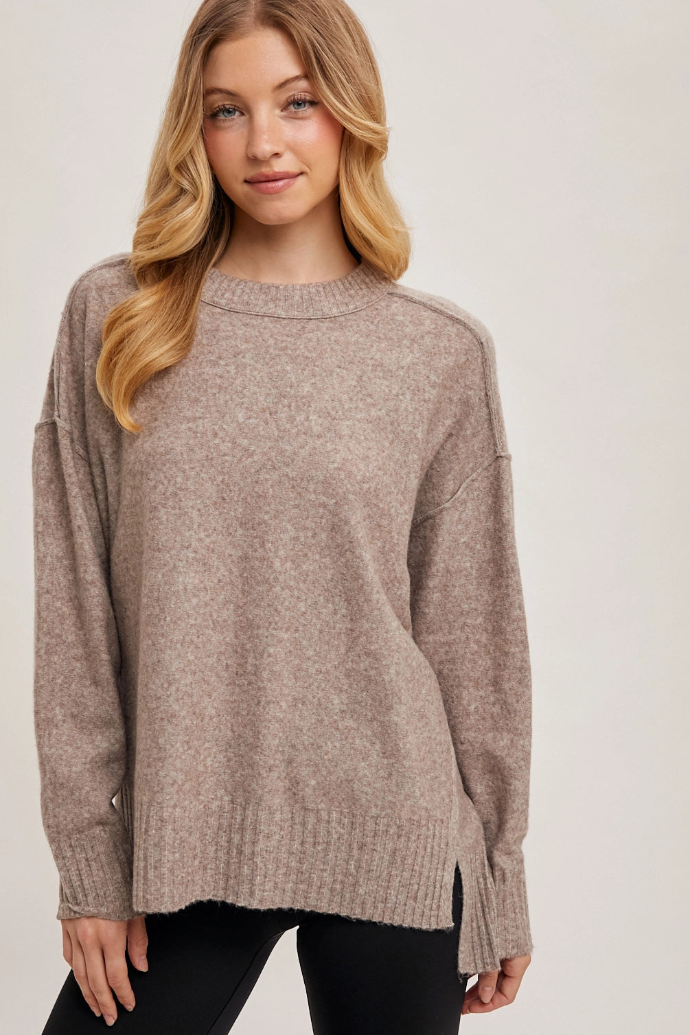 Crew Neck Knit Sweater Pullover Holiday Latte Blouson Sleeve Pullover