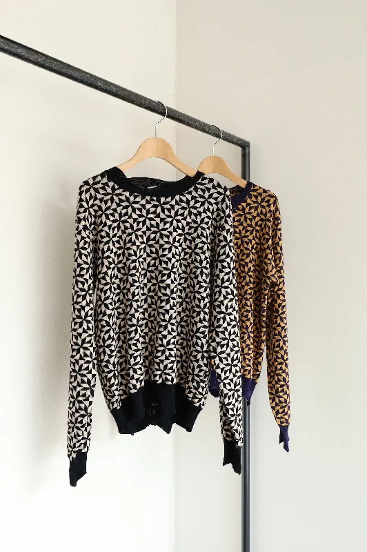 jonnlynx  geometric pullover Fitted Ribbed Sweater